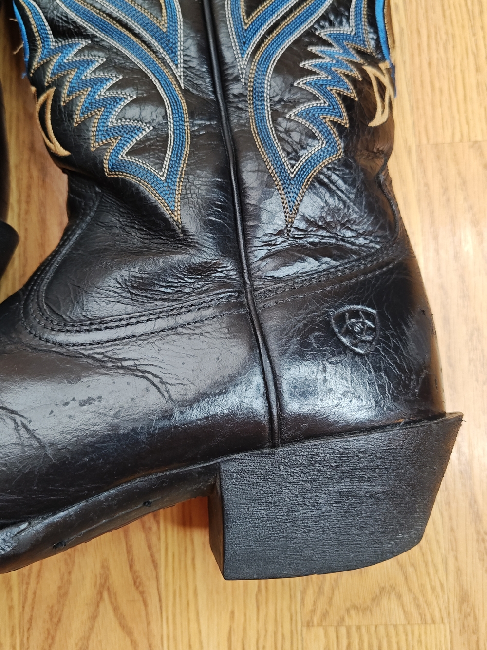 Ariat Heritage Western Boots Black Leather Square Toe Blue Gold Stitch 10.5D - Picture 8 of 14